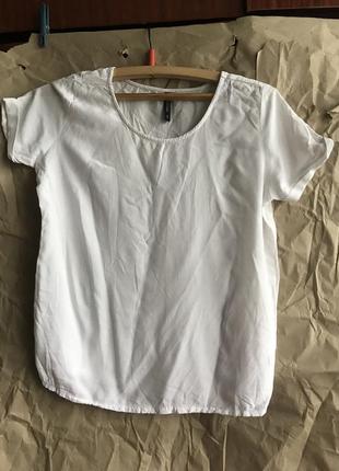 Блуза/ футболка