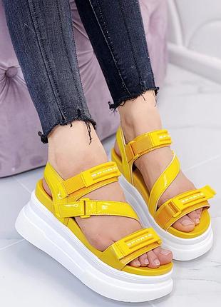 Босоніжки жіночі екошкіра