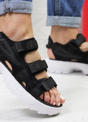 Босоножки fila