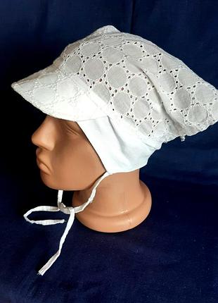 Панама косынка topomini германия белая кружевная батистовая на 9-18 месяцев