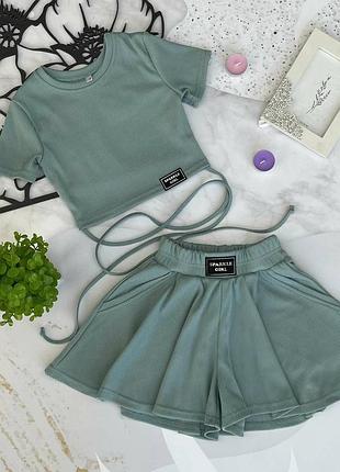 Літній костюм