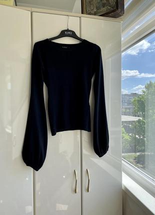 Черный свитер kira plastinina