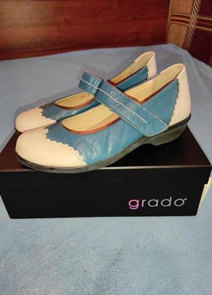 Мокасини шкіра розмір 37 устілка 23,5-24 см балетки взуття човники