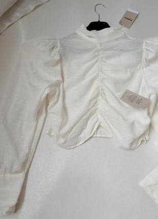 Красивая эффектная блуза рубашка из натуральной ткани льняной фактуры  пышный рукав драпировка на гр7 фото