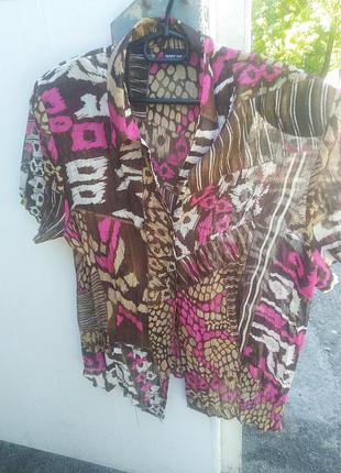 Блузка жіноча, розмір 16, шифон