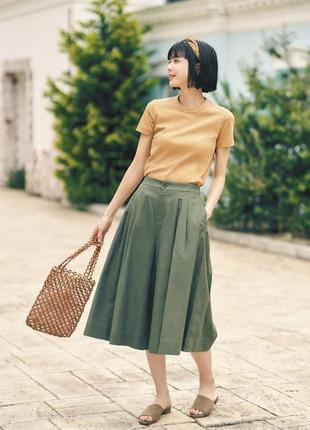 Uniqlo футболка s беж