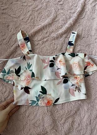 Кроп топ майка блузка цветы принт на бретелях
