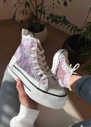 Converse x cr.dior logo новинка масивні жіночі кеді конверс на високій платформі рожеві весна літо жіночі рожеві кеди на високій підошві7 фото