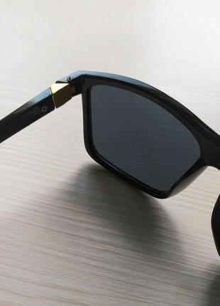 Мужские солнцезащитные очки классические.глянцевая черная оправа.4 фото