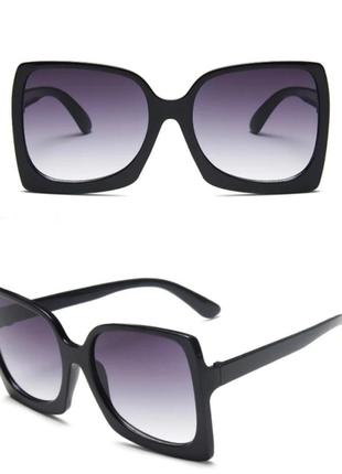 Жіночі сонцезахисні окуляри великі квадратні градієнтні4 фото