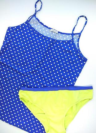 Комплект фирмы jadea( майка, шорты) , размер l