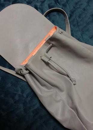 Очень красивый серый рюкзак италия4 фото