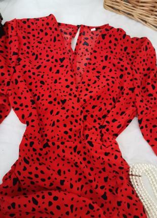 Трендовое красное платье стяжка рукав фонарик 11726 фото