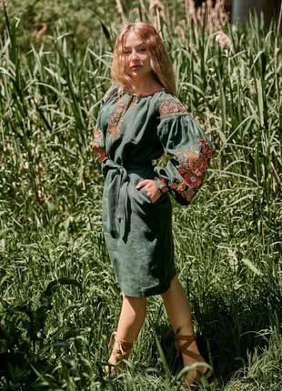 Розкішна натуральна вишиванка вишита сукня в стилі бохо на 100% льоні