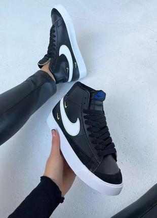 Стильні жіночі кросівки 🖤 nike blazer mid '77 "metallic swoosh black"