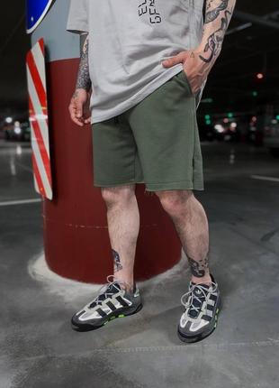 Мужские легкие спортивные штаны в цвете хаки2 фото