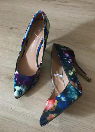 Супер крутые туфли