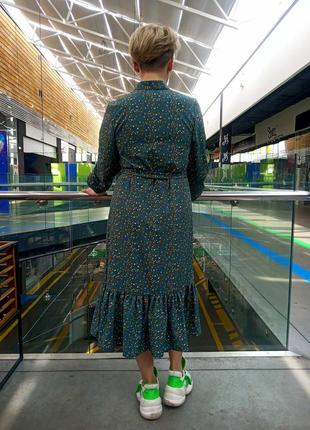 Сукні-міді з рюшів 3