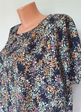 Блуза свободного кроя в мелкий цветочный принт shein (размер 40-42)3 фото
