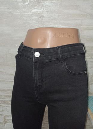 Фирменные, стрейчевые джинсы в идеале!!!3 фото