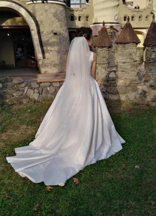 Свадебное платье елегантність /вишукана весільна сукня без тюлі!5 фото
