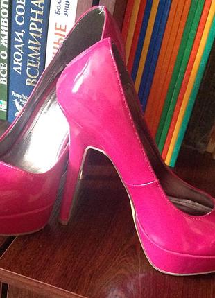 Фирменные туфли forever 21