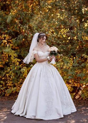 Королівська весільна сукня/свадебное платье королева2 фото