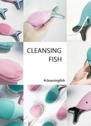 Вібромасажер-щіточка для очищення шкіри обличчя wellderma cleansing fish3 фото