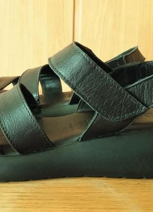 Сандалии/босоножки braska женские