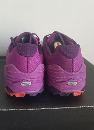 Жіночі туристичні кросівки merrell all out terra ice waterproof unifly purple5 фото