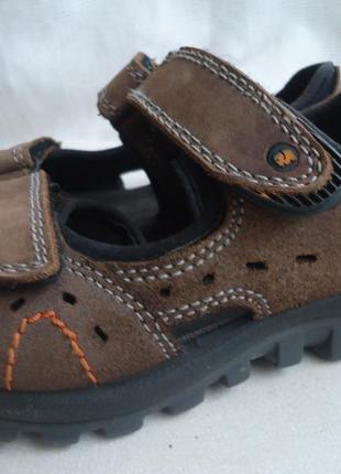 Шкіряні босоніжки elefanten 29-30р.