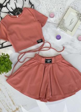 Літній костюмчик