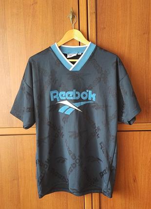 Винтажная мужская футболка reebok vintage