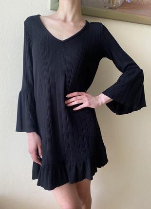Чорне плаття із люрексу міні сукня з відкритою спиною платье s