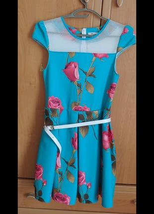 Сукня на дівчинку