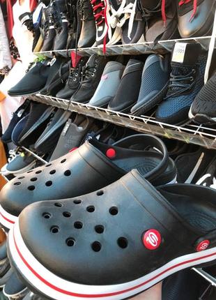 Чоловічі крокси