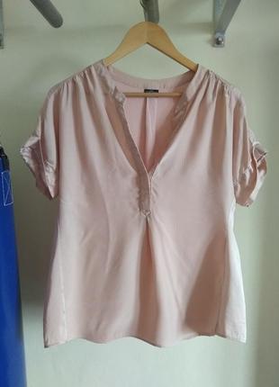 Класна блуза-футболка