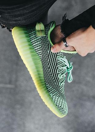 Кросівки yeezy boost 350 v2 yeezreel neon кроссовки2 фото