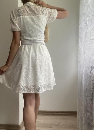 Сукня молочного кольору