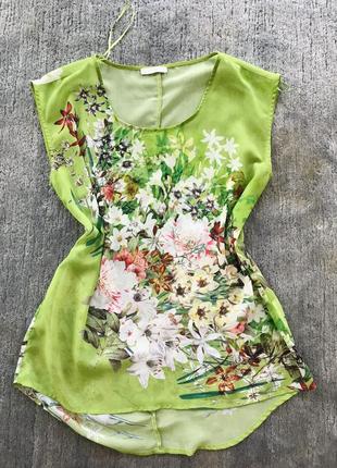 Блуза зелёная в цветочек