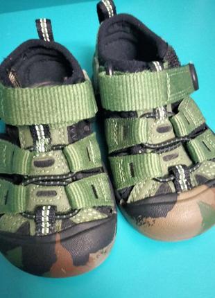 Стильные летние сандалии keen для малыша (19 размер)2 фото