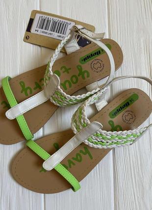 Босоніжки beppi розмір 31 і 34 шкіра сандалі carters h&m, zara