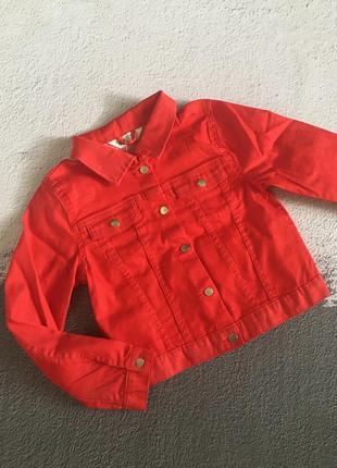 Красная джинсовка hm размер 8/9 лет на рост 134 см (0812552005)