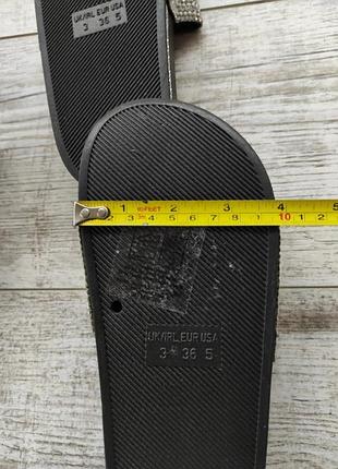 Шльопанці primark