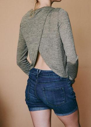 Стильна легка кофточка