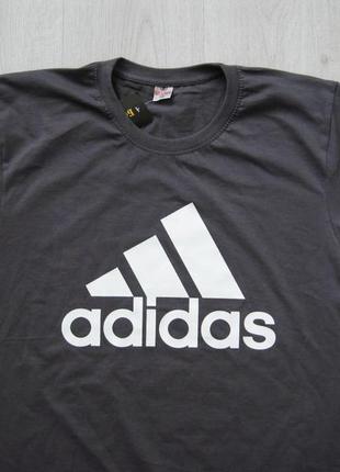 Футболка в стилі adidas3 фото