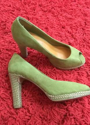 Туфлі 38р marco tozzi