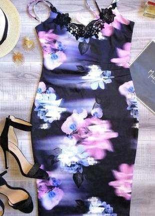 Квіткова міді сукня по фігурі миди платье в обтяжку на бретелях1 фото