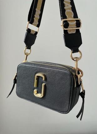 Marc jacobs the snapshot black gold трендова сумочка марк джейкобс чорна золотиста золота женская модная черная золотая сумка тренд 2