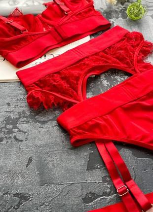 Шикарный эротический комплект белья с поясом и багетами8 фото